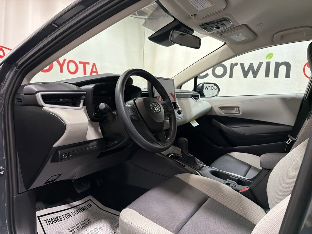 Used 2026 Toyota Corolla LE FWD image 23