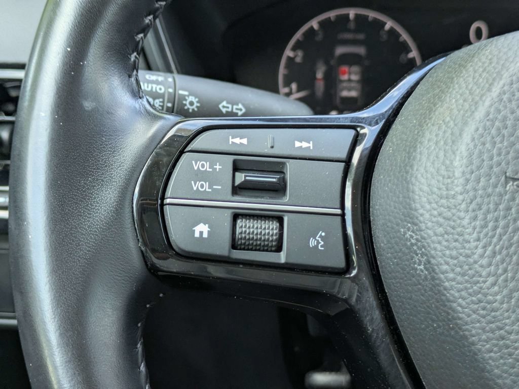 Used 2025 Honda CR-V EX-L image 27