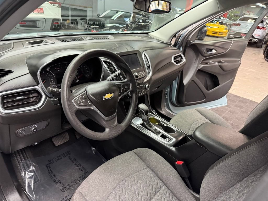 Used 2022 Chevrolet Equinox LT FWD image 35