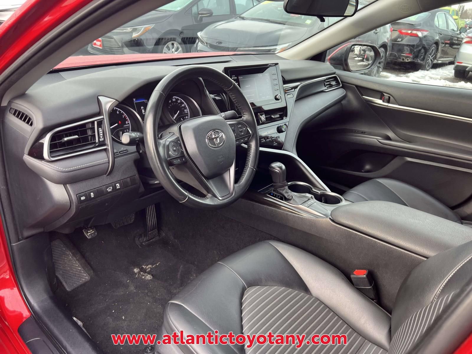 Used 2023 Toyota Camry SE image 14
