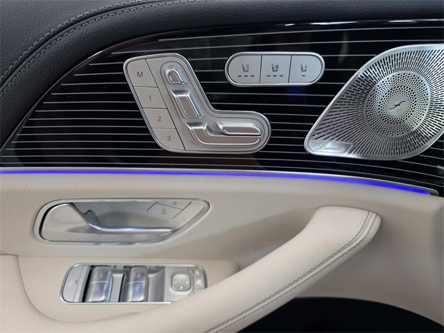 New 2026 Mercedes-Benz GLS 580 4MATIC image 13