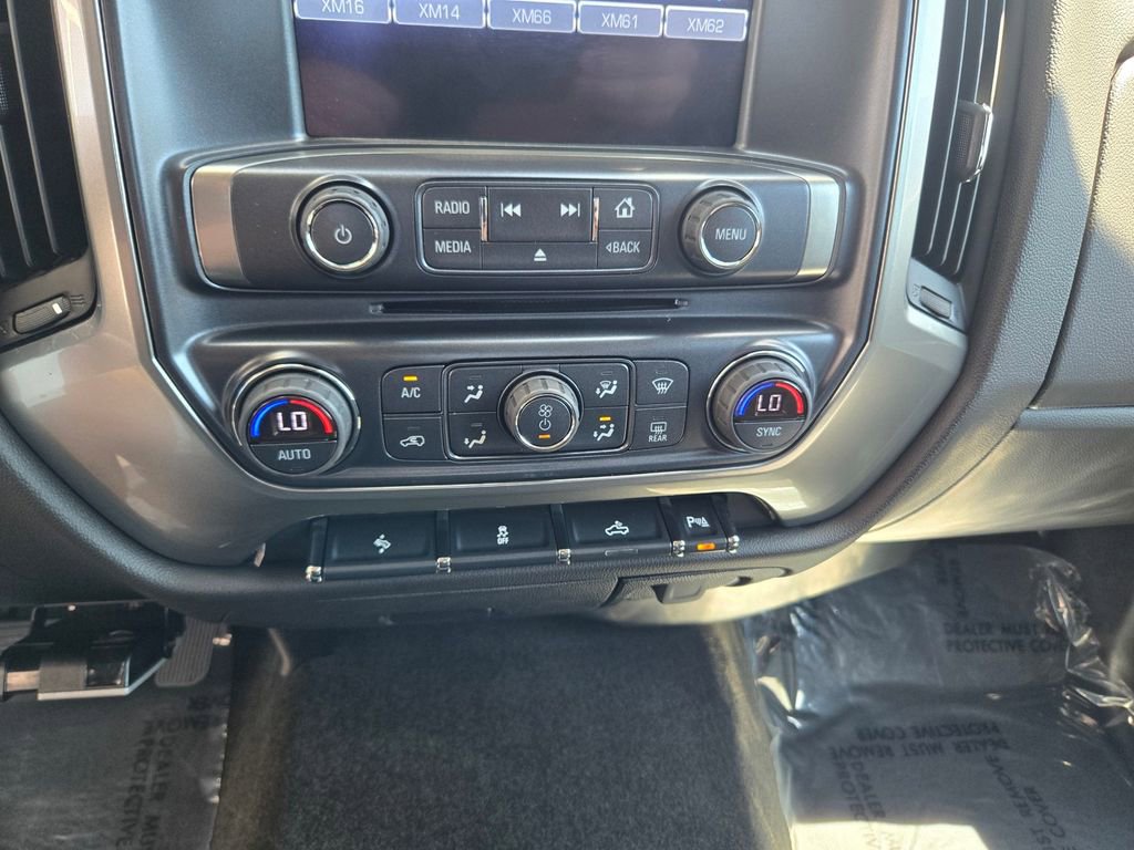 Used 2018 Chevrolet Silverado 1500 LT w/ All Star Edition RWD image 16