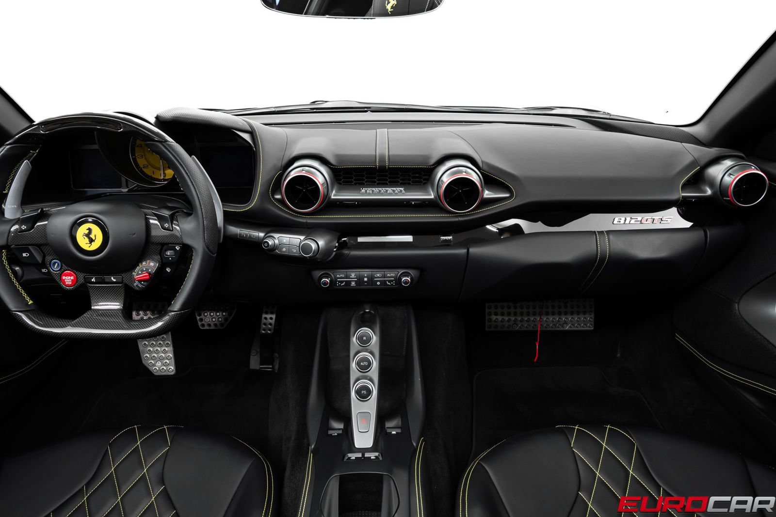 Used 2022 Ferrari 812 GTS RWD image 29