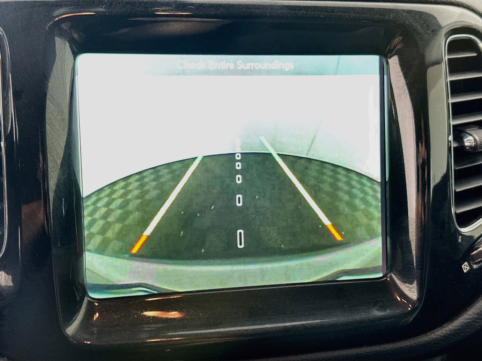 Used 2018 Jeep Compass Limited w/ Navigation Group FWD image 23