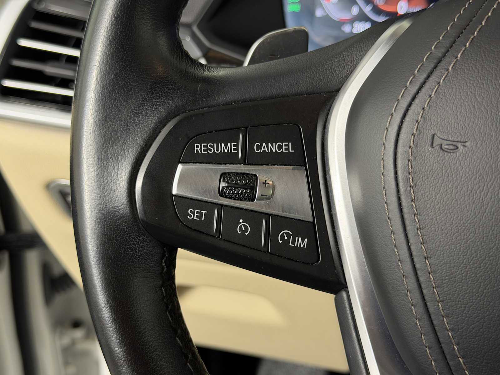 Used 2021 BMW X5 sDrive40i w/ Convenience Package image 28