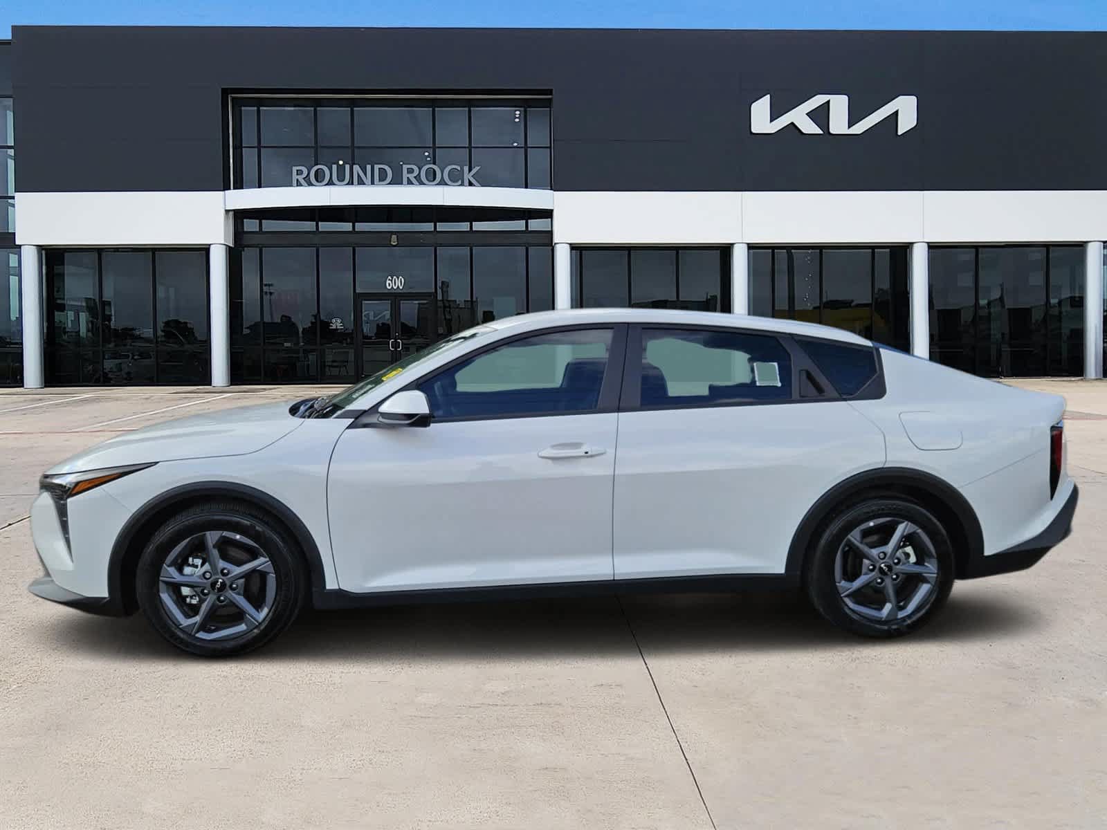 Certified 2025 Kia K4 FWD image 4