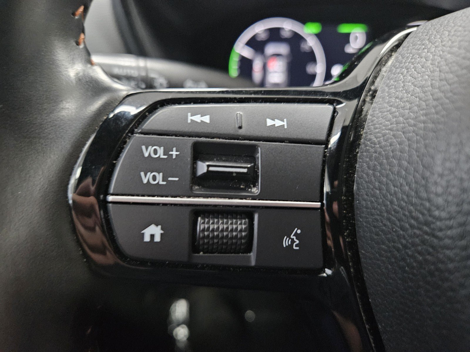 Used 2024 Honda CR-V Sport Touring image 27