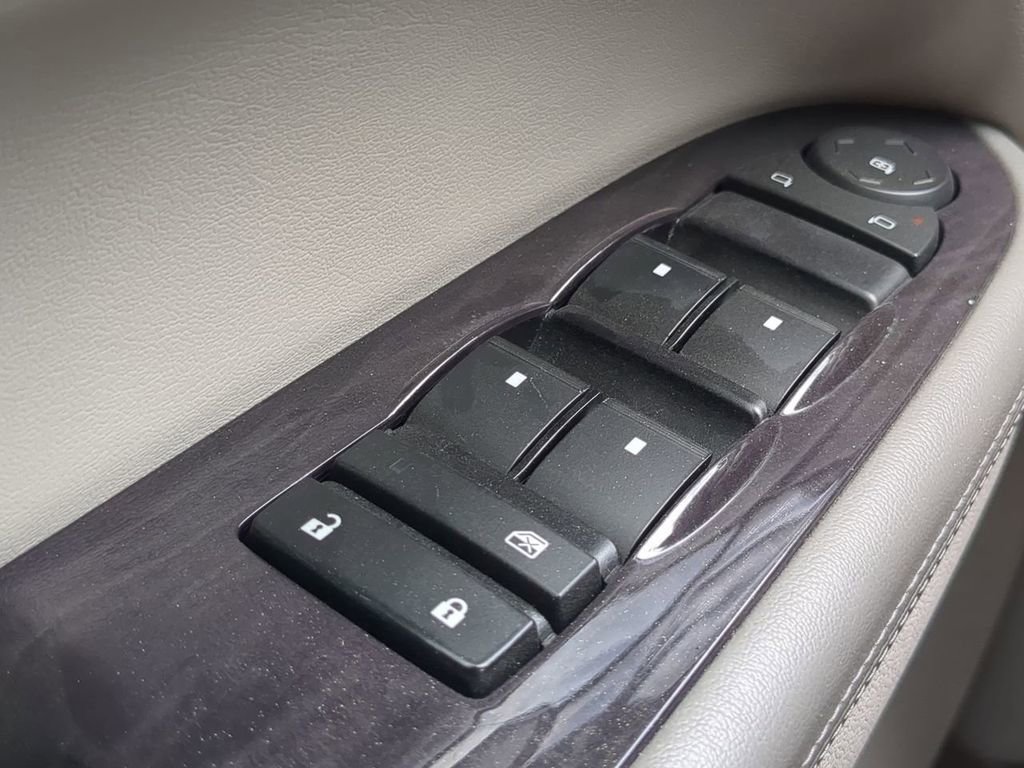 Used 2017 Buick Enclave Leather image 23