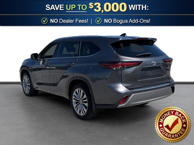 Used 2024 Toyota Highlander Platinum FWD image 4