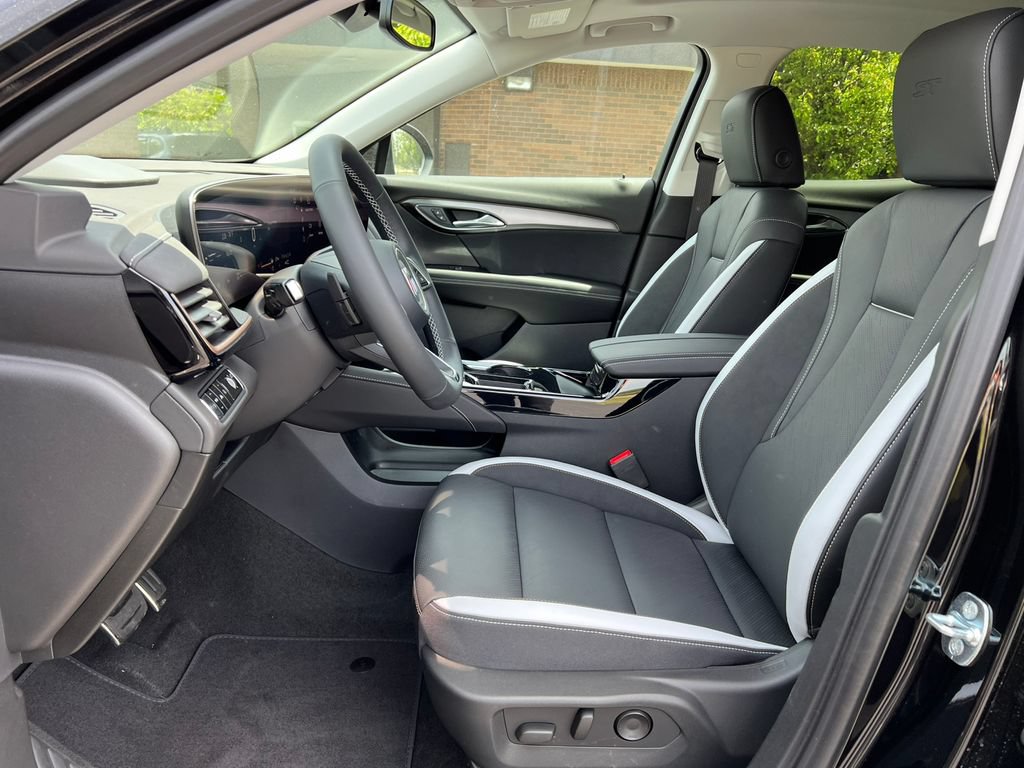New 2026 Buick Envision Sport Touring AWD/4WD image 3