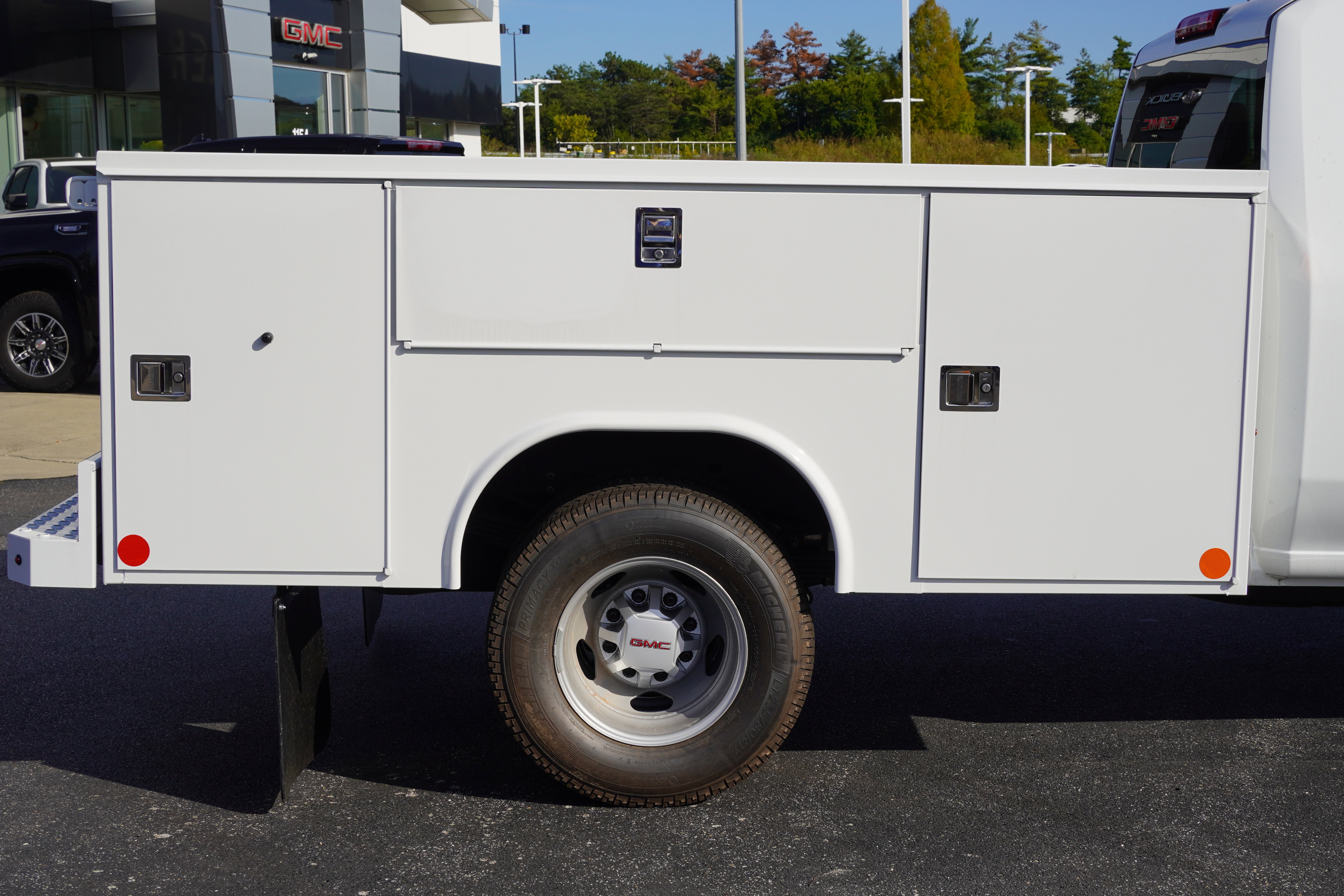 New 2025 GMC Sierra 3500 Pro w/ Convenience Package AWD/4WD image 10