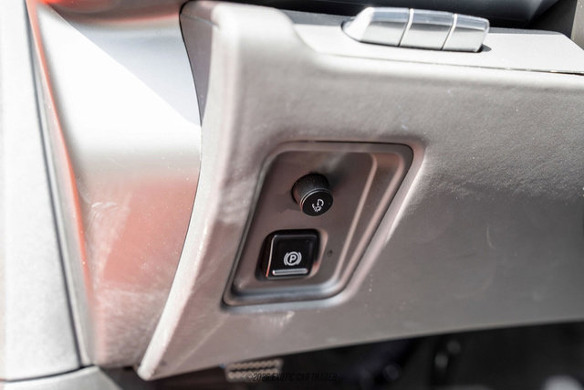 Used 2024 Chevrolet Corvette Stingray Premium Cpe w/ Z51 Performance Package RWD image 55