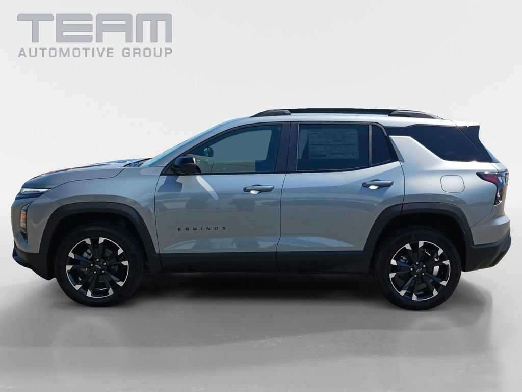 New 2026 Chevrolet Equinox RS w/ Convenience Package III FWD image 4