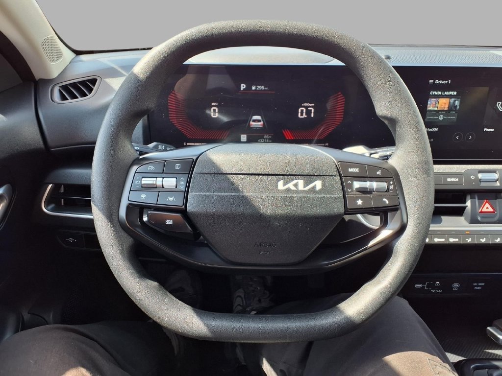 Used 2025 Kia K4 FWD image 16