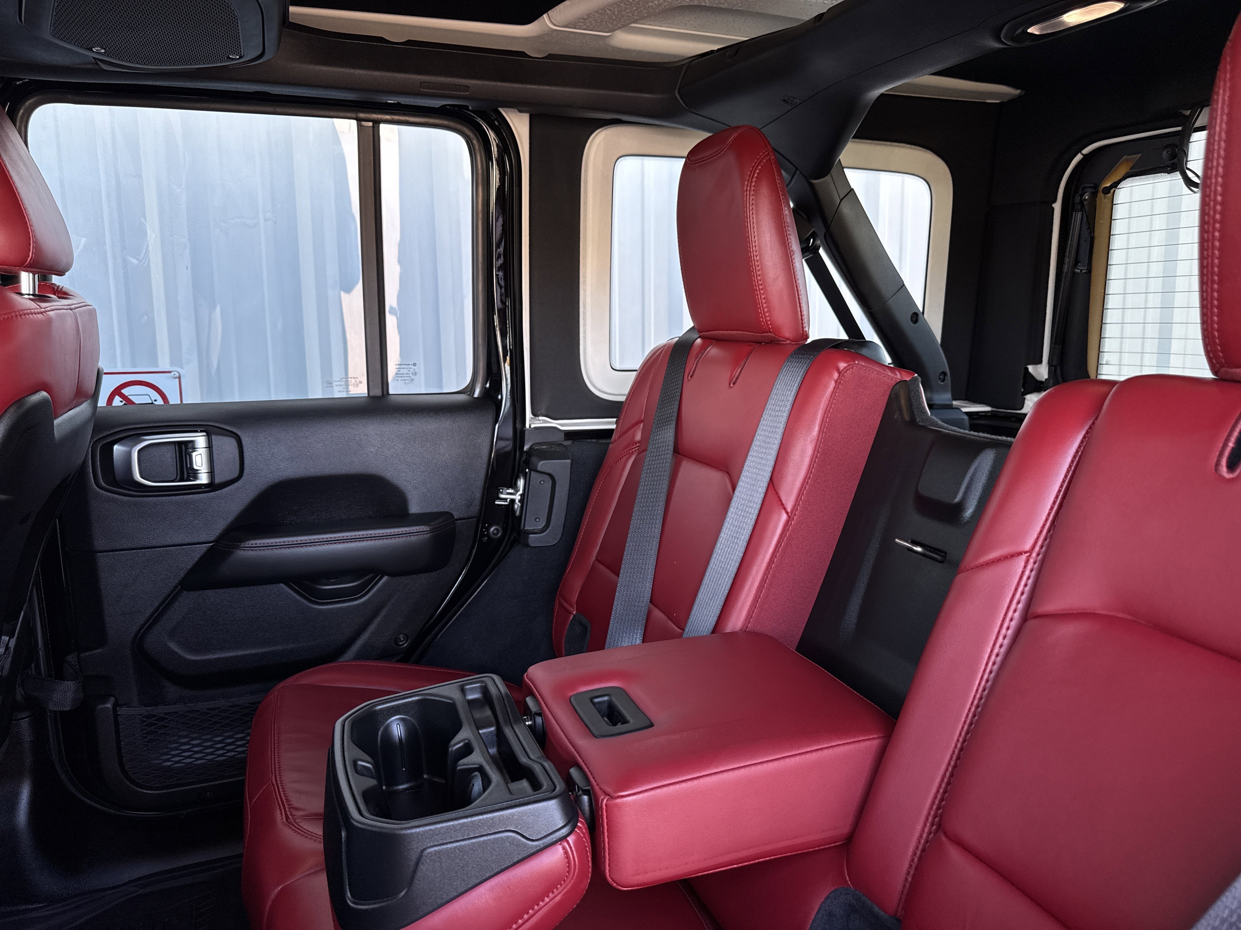 Used 2024 Jeep Wrangler Rubicon 392 image 41