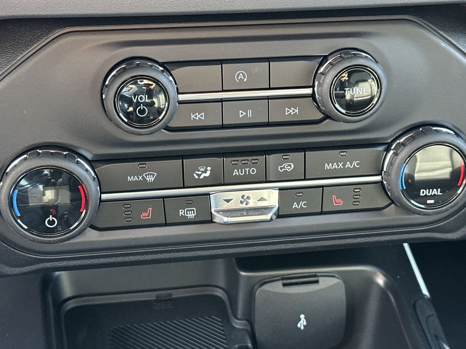 New 2025 Ford Bronco Big Bend image 27