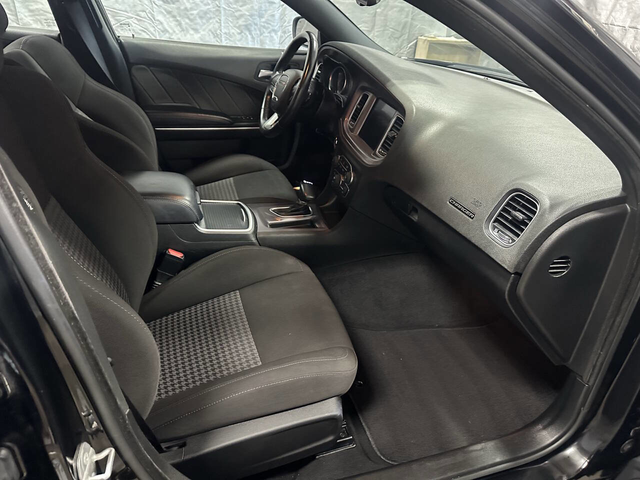 Used 2023 Dodge Charger GT image 6