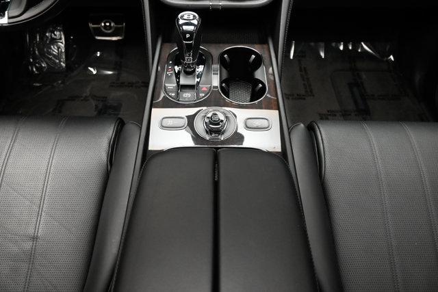 Used 2019 Bentley Bentayga image 9