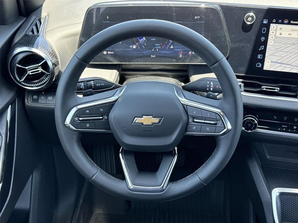 New 2027 Chevrolet Equinox LT w/ LPO, Floor Liner Package FWD image 10