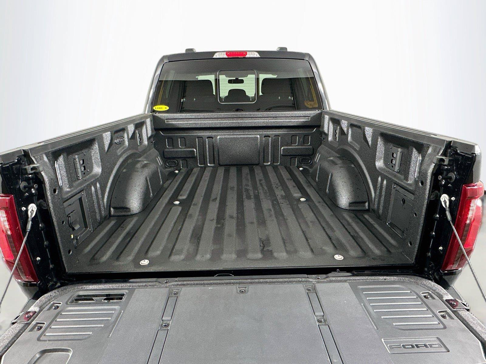 Used 2025 Ford F150 XLT w/ Equipment Group 302A MID AWD/4WD image 26