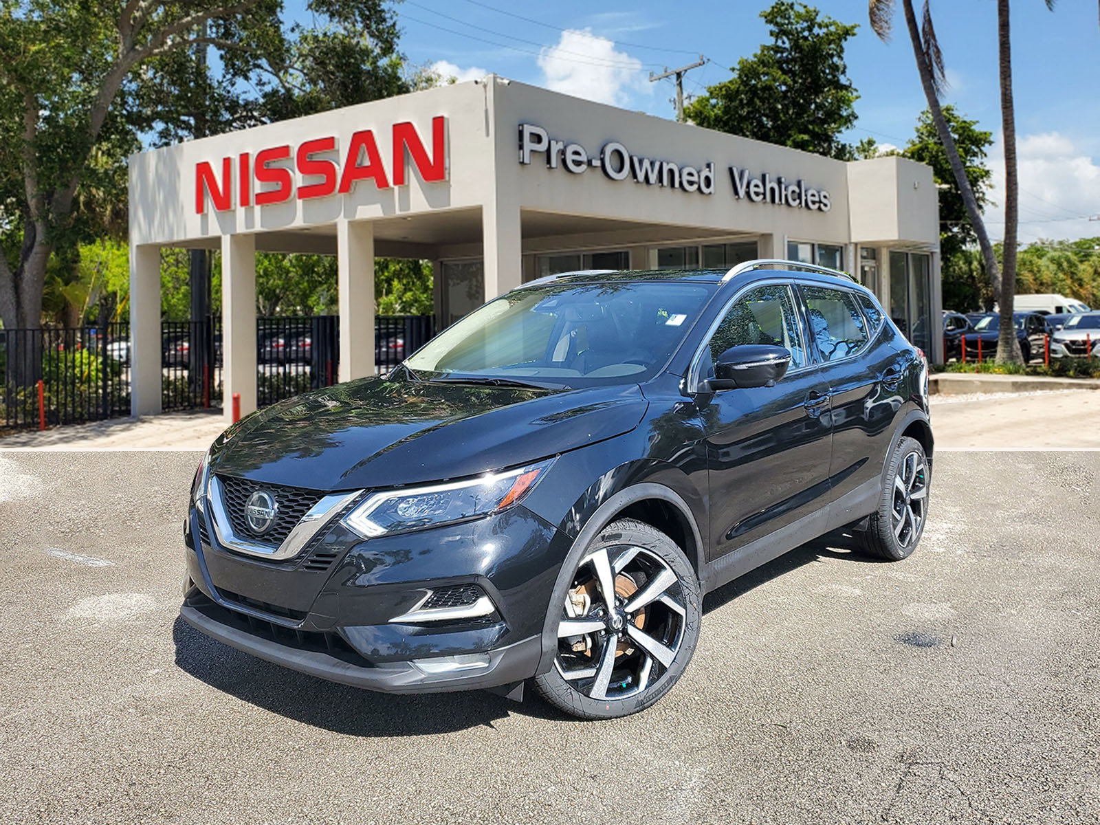 Used 2021 Nissan Rogue Sport SL w/ Premium Package 360° Tour