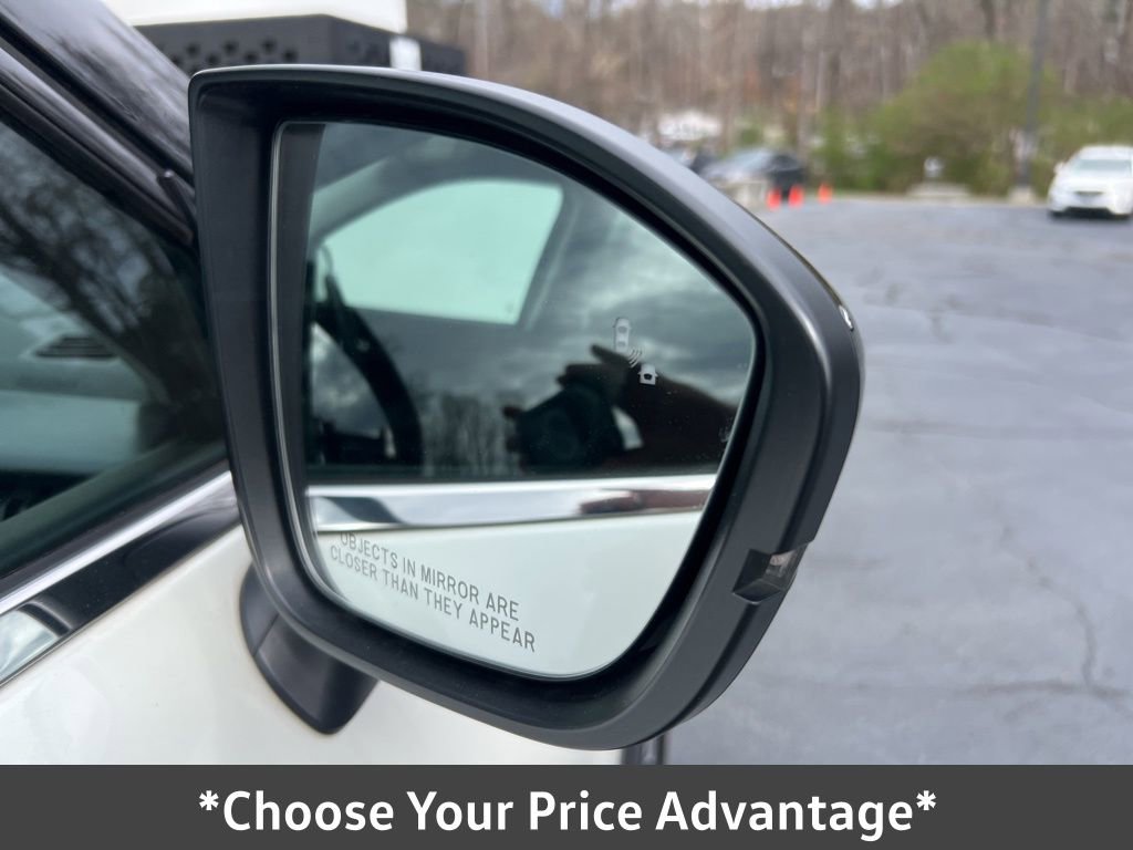 Used 2023 Nissan Pathfinder SL image 27