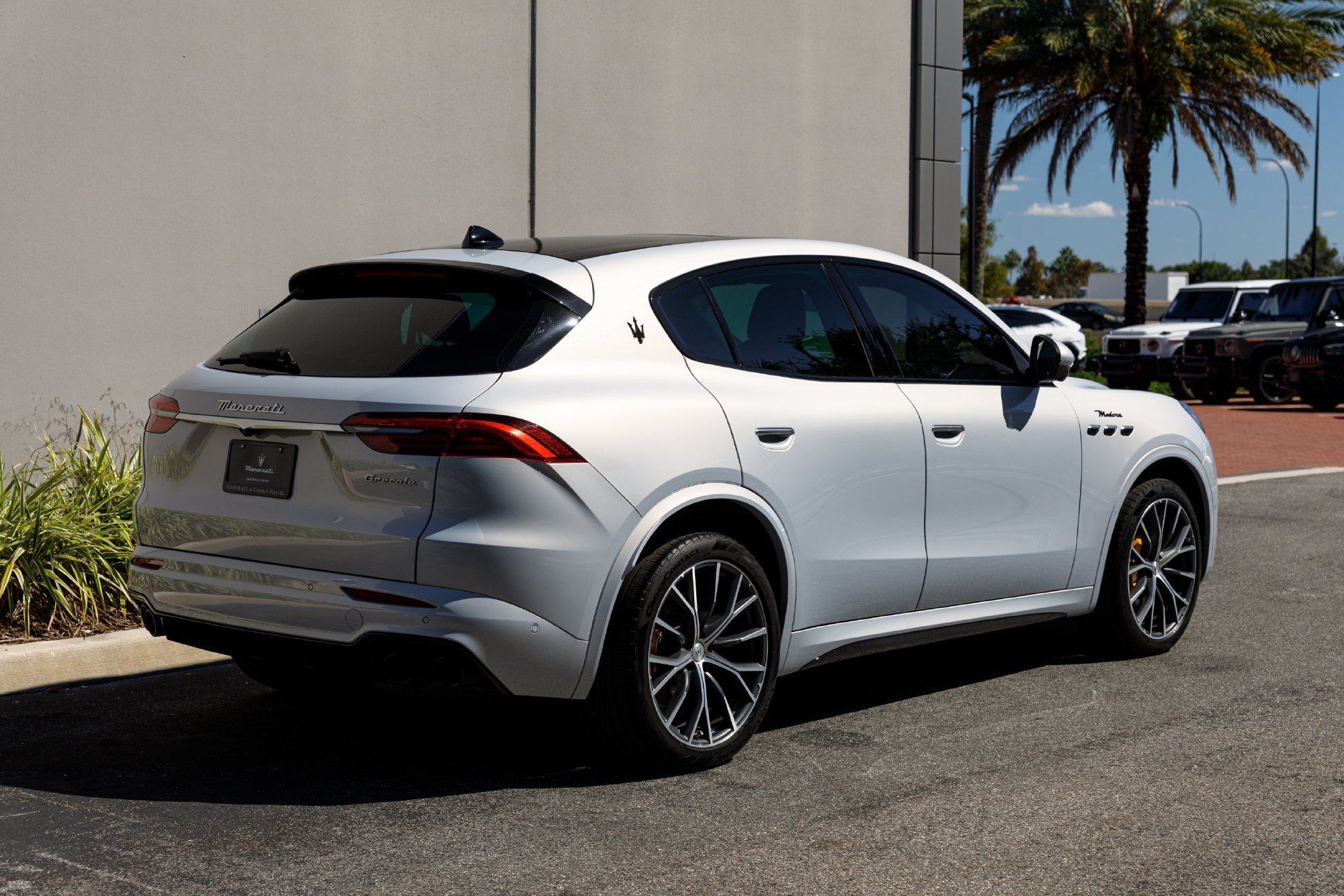 Used 2023 Maserati Grecale Modena AWD/4WD image 4