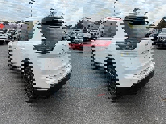 New 2026 Nissan Rogue SV w/ SV Premium Package image 7