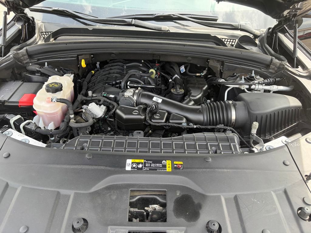 Used 2024 Jeep Grand Cherokee Altitude AWD/4WD image 20