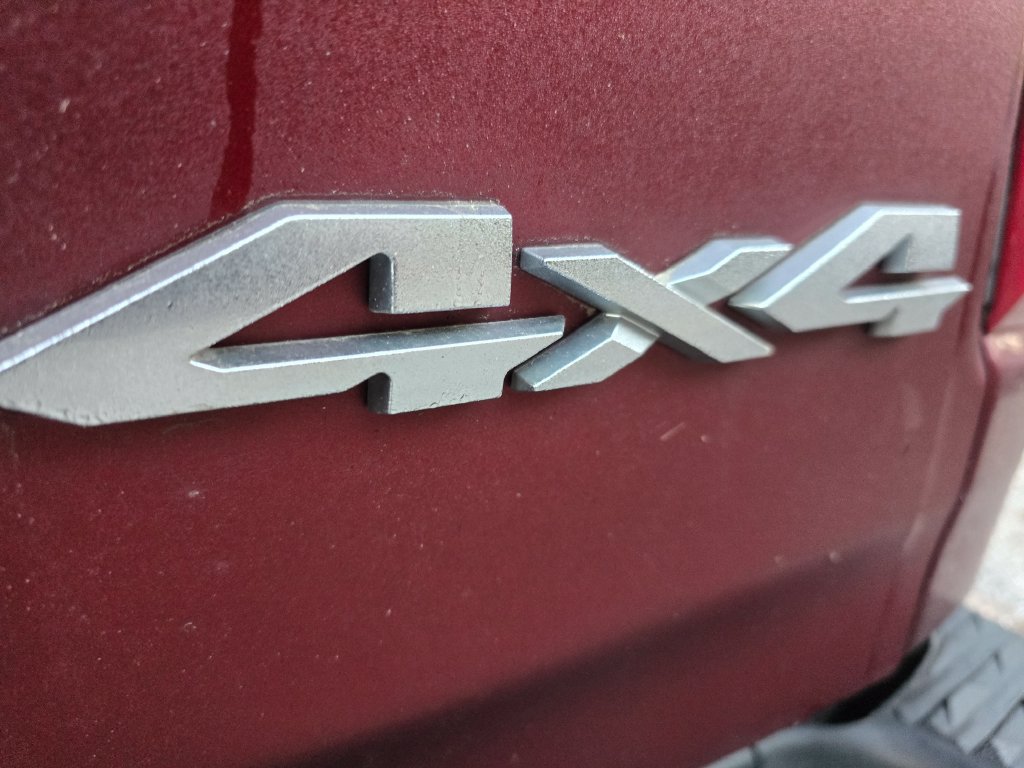 Used 2020 RAM 1500 Laramie AWD/4WD image 16