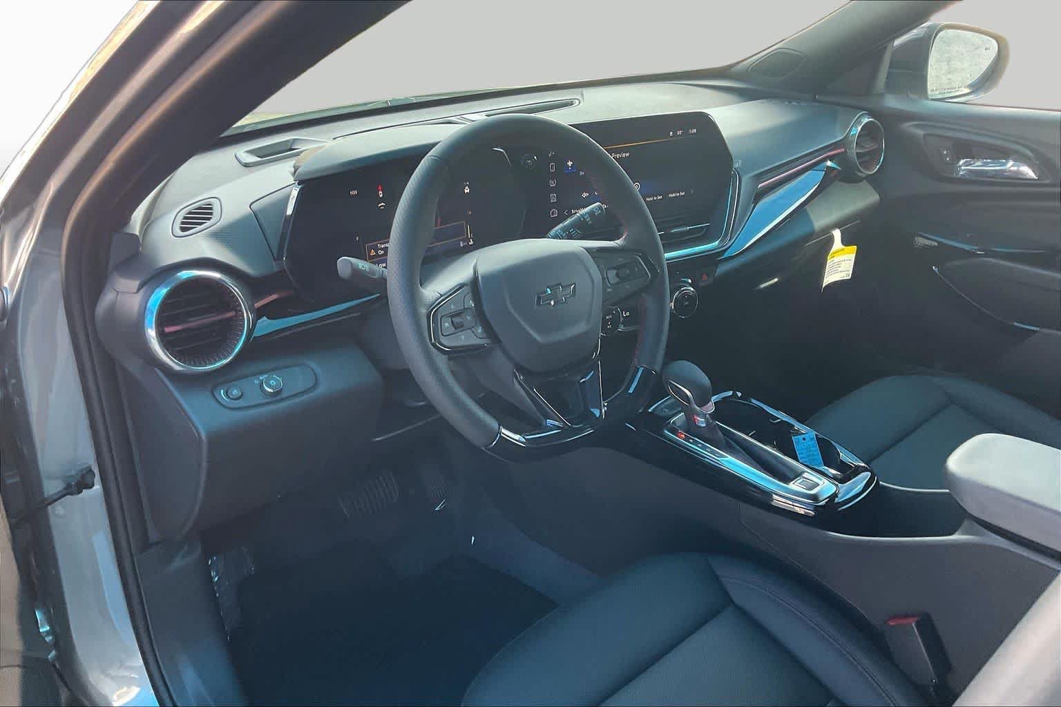 New 2026 Chevrolet Trax RS w/ Driver Confidence Package FWD image 8