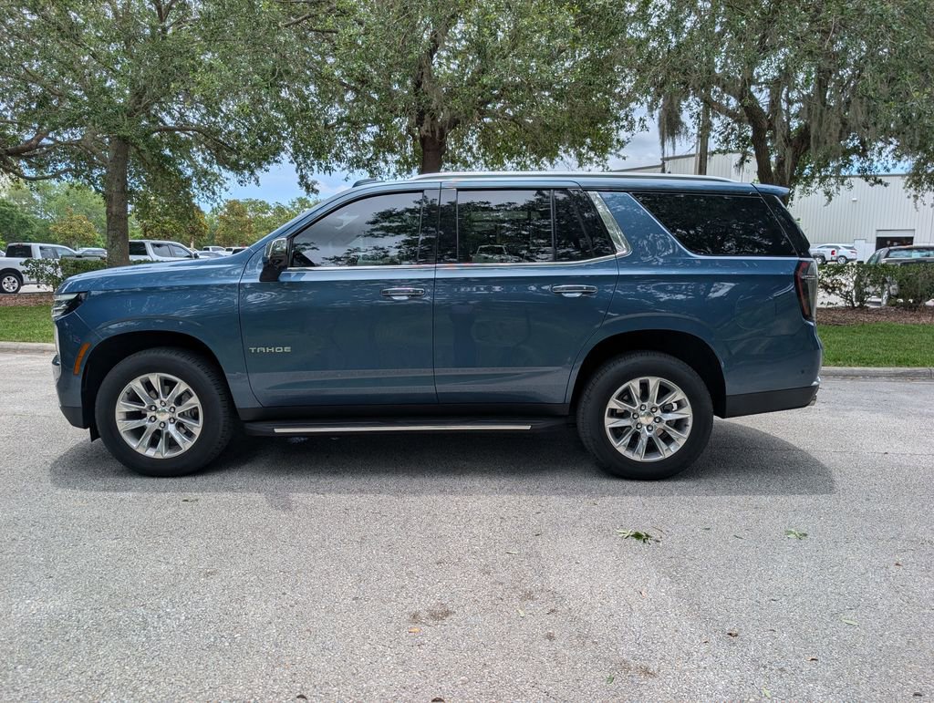Used 2025 Chevrolet Tahoe Premier AWD/4WD image 5