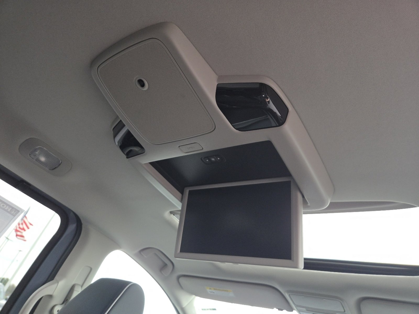 New 2026 Honda Odyssey Touring image 10