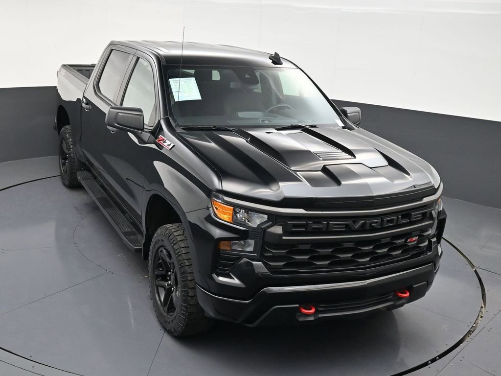 Used 2023 Chevrolet Silverado 1500 Custom Trail Boss AWD/4WD image 19
