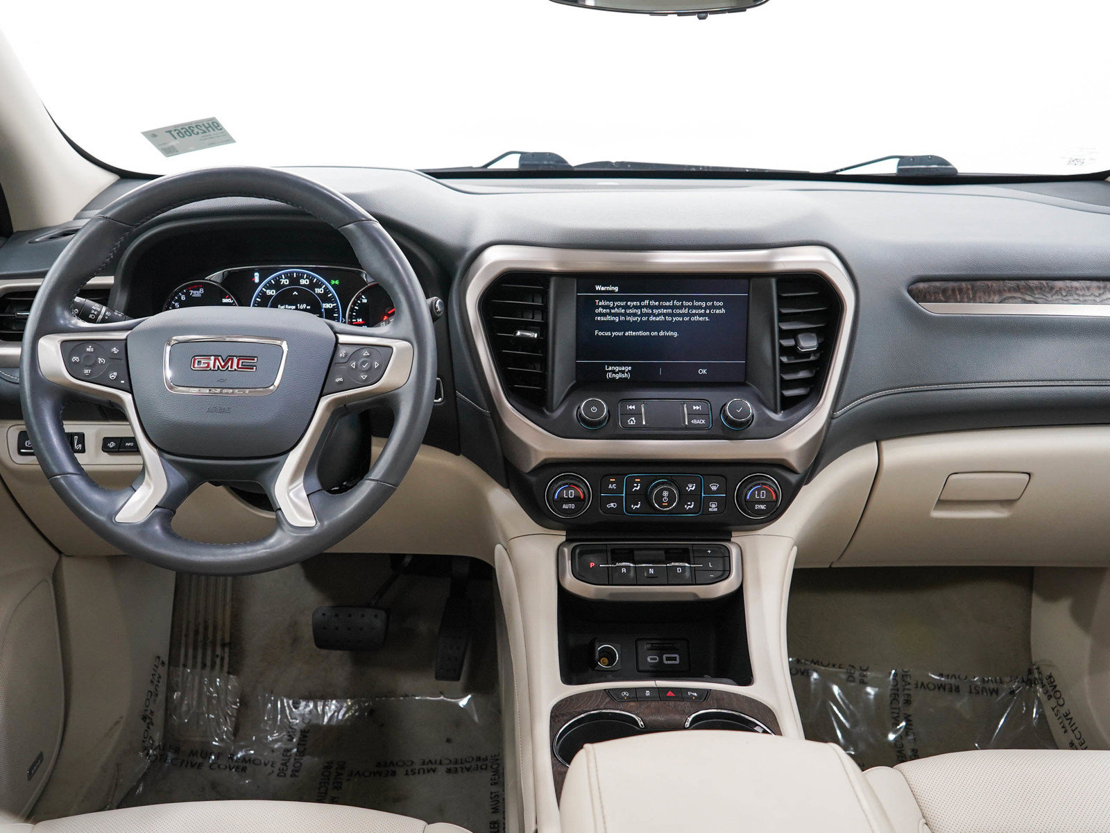 Used 2021 GMC Acadia Denali w/ Denali Ultimate Package AWD/4WD image 18