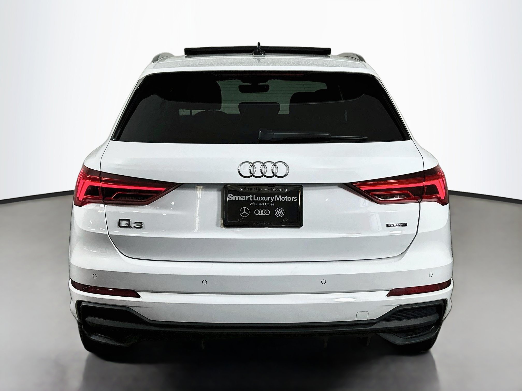Used 2025 Audi Q3 2.0T Premium Plus w/ Premium Plus Package AWD/4WD image 6