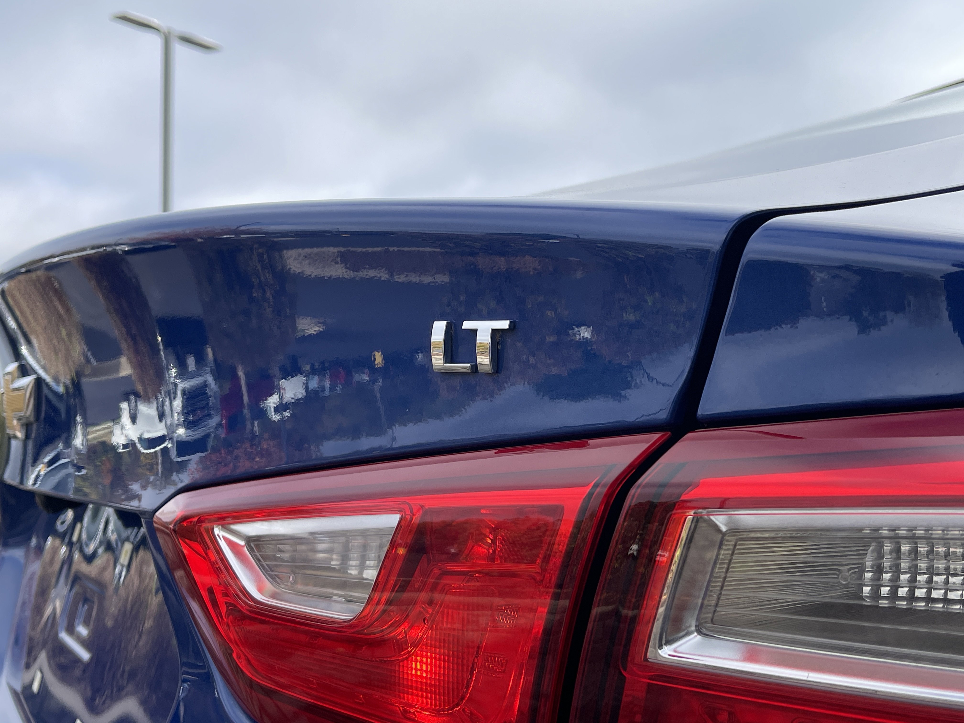 Used 2023 Chevrolet Malibu LT image 12