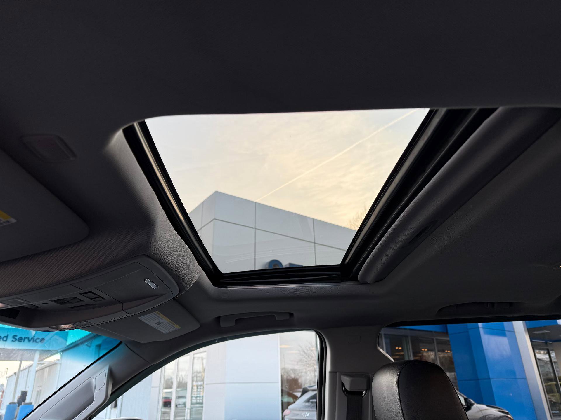 Used 2018 Chevrolet Silverado 1500 LTZ image 17