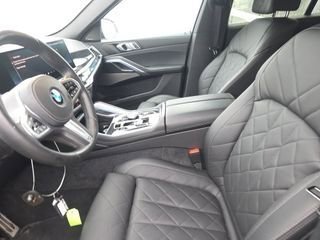 Used 2026 BMW X6 xDrive40i AWD/4WD image 3