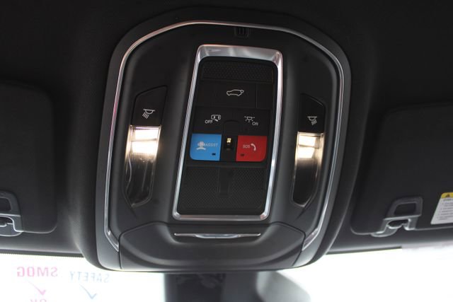 Used 2021 Jeep Grand Cherokee L Laredo image 16