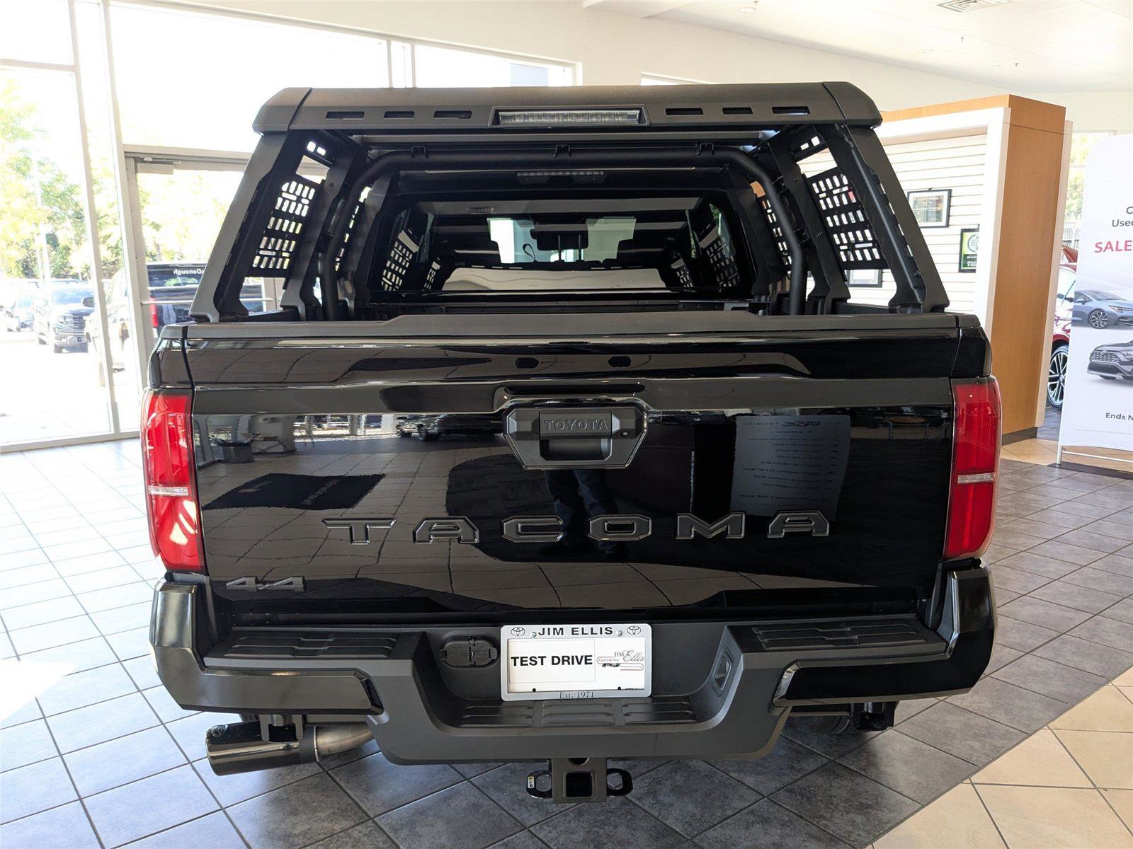 New 2025 Toyota Tacoma SR5 AWD/4WD image 22