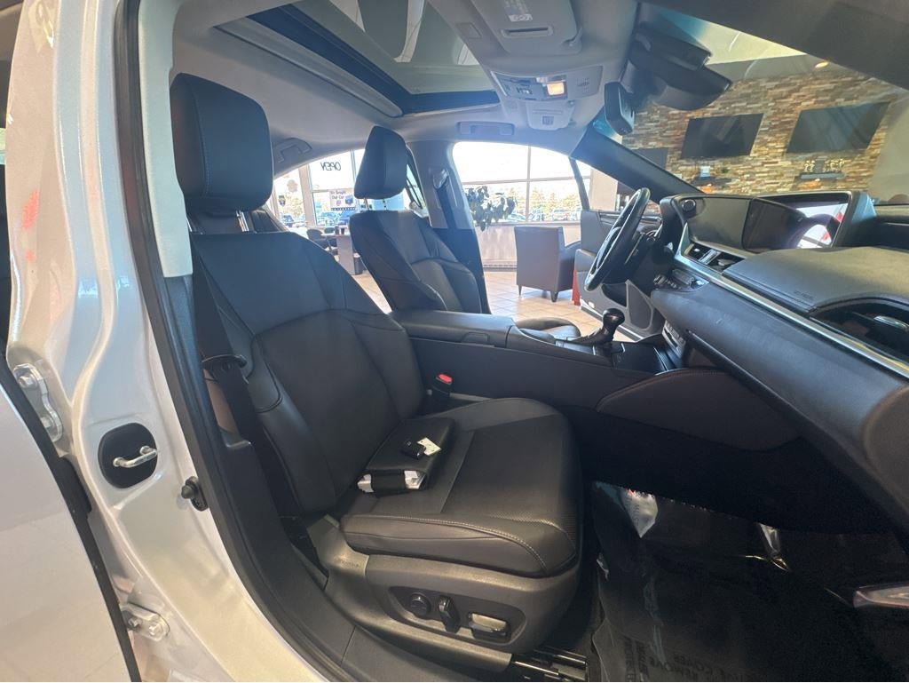 Used 2021 Lexus ES 250 w/ Premium Package AWD/4WD image 29