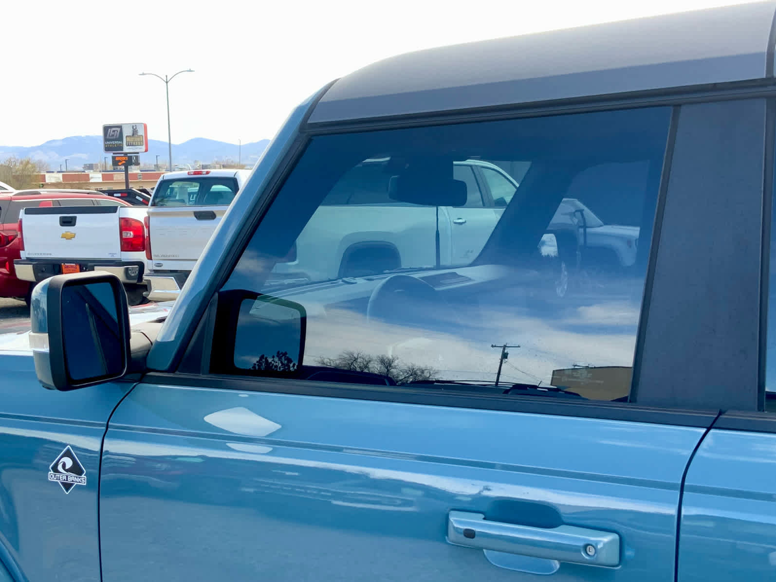 Used 2023 Ford Bronco Outer Banks image 11