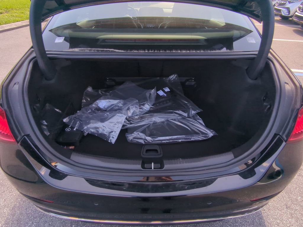 New 2025 Mercedes-Benz C 300 4MATIC Sedan image 24