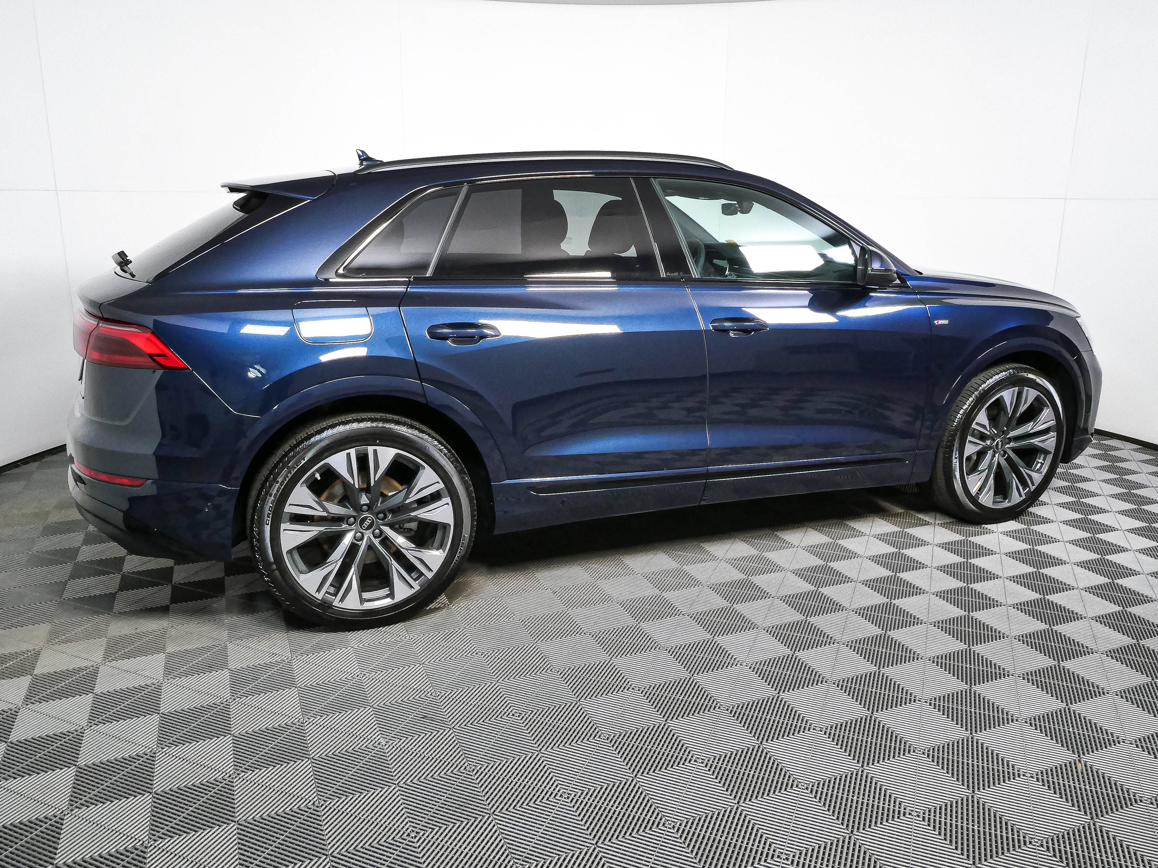 New 2026 Audi Q8 Premium Plus w/ Premium Plus Package AWD/4WD image 2