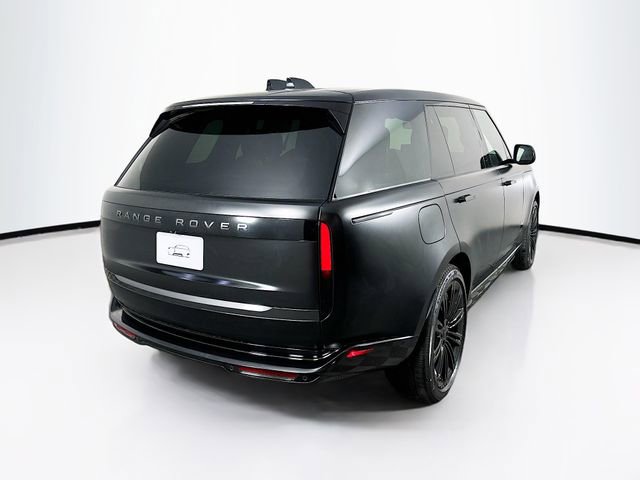 New 2026 Land Rover Range Rover Long Wheelbase Autobiography image 5