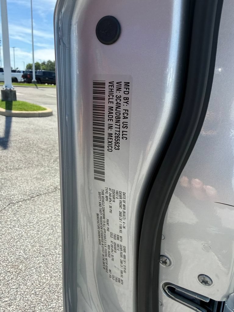 New 2026 Jeep Compass Latitude AWD/4WD image 24