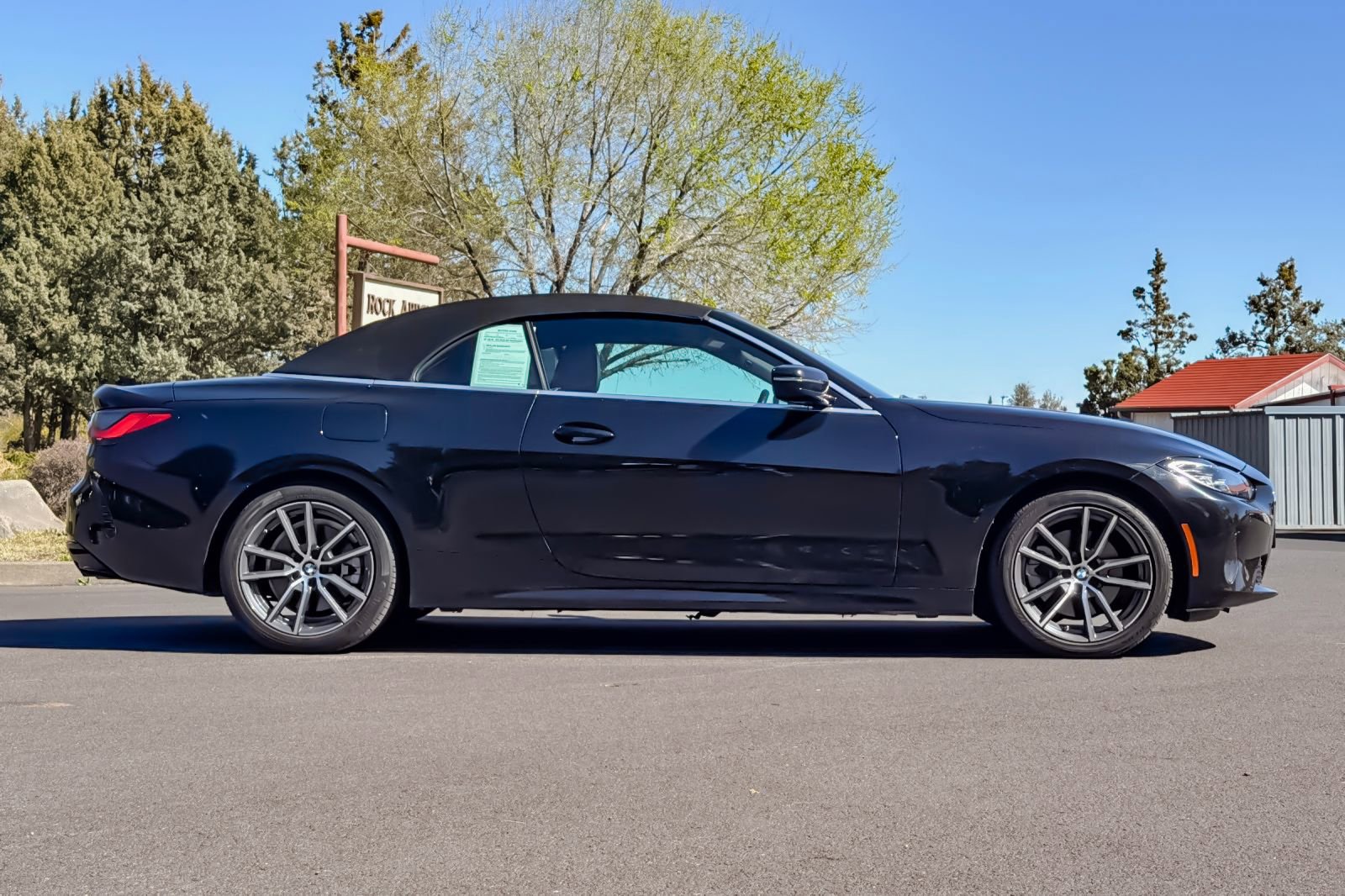 Used 2024 BMW 430i Convertible video 3