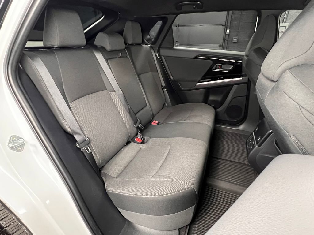 Used 2025 Subaru Solterra Premium image 22