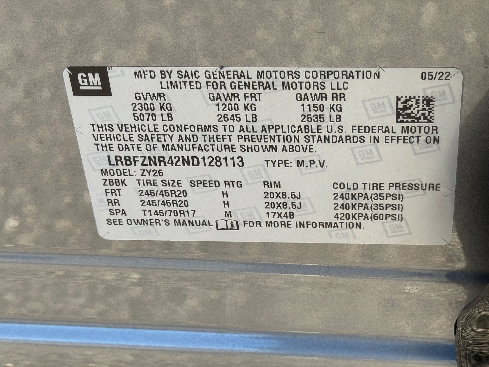 Used 2022 Buick Envision Essence w/ Technology Package II image 32